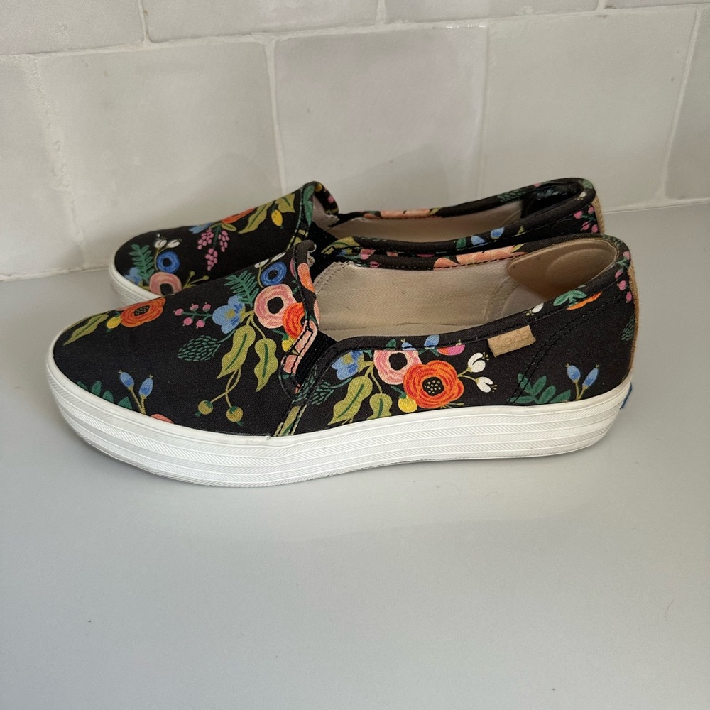 Keds X Rifle Paper Co. Triple Decker Black Floral - Picture 4 of 7
